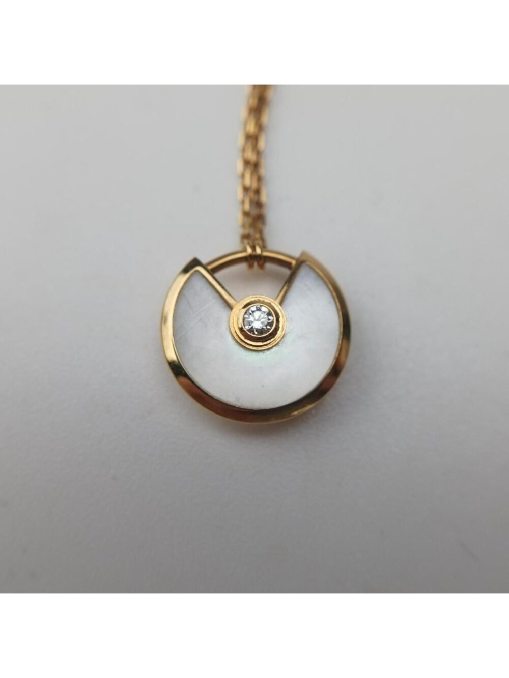 Dior Amulet de Gold White Necklace - Picture 7 of 15